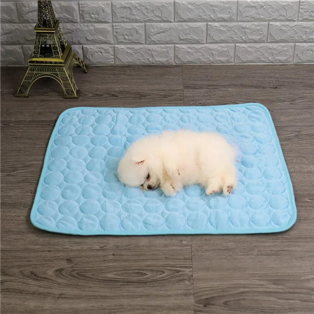 Pet Ice Mat SelfCooling Pad For Dogs And Cats Breathable