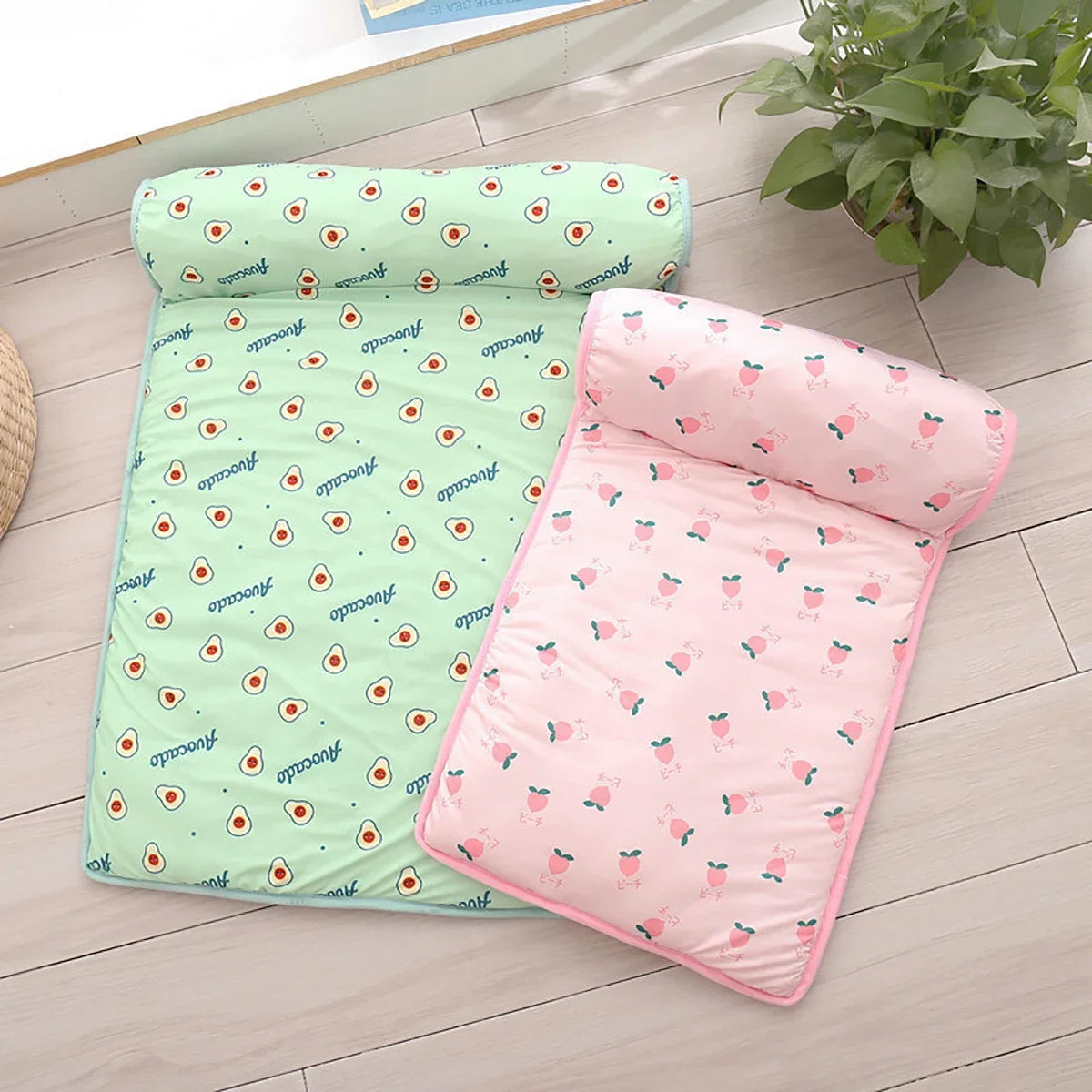 Pet Cooling Mat For Dogs And Cats Breathable Silk Washable